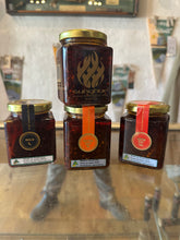 Load image into Gallery viewer, SUNGHUE Chilli Sauce
