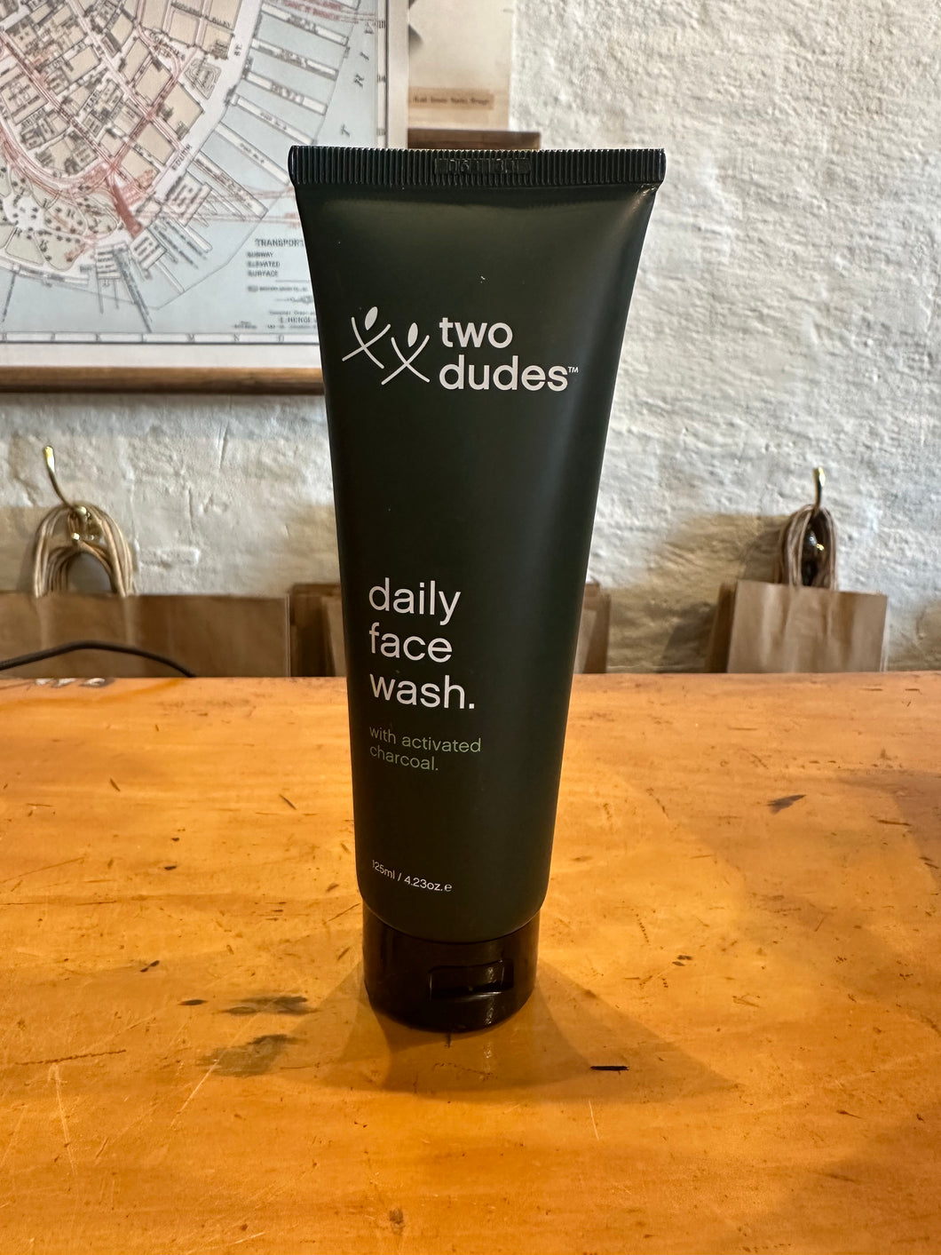 Two Dudes Face Wash