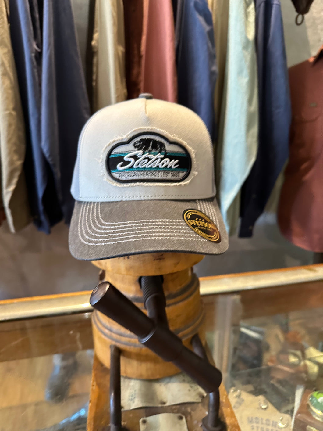 Strain bison cap
