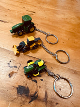 Load image into Gallery viewer, Key Ring John Deere

