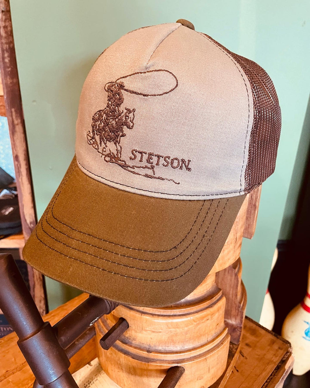 Stetson Cap Lasso Olive and Burgundy