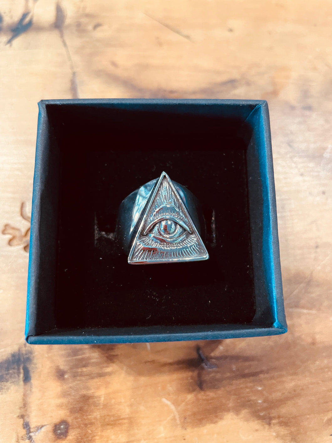 Mens Eye of Ra Ring