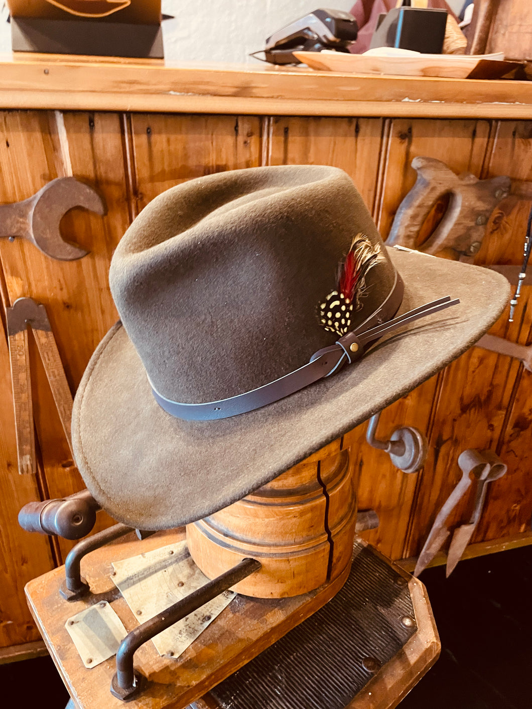 Outback hat OLIVE